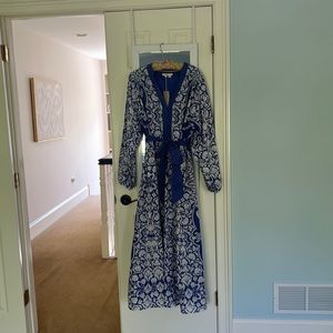 NWT BODEN blue floral tie-waist dress.